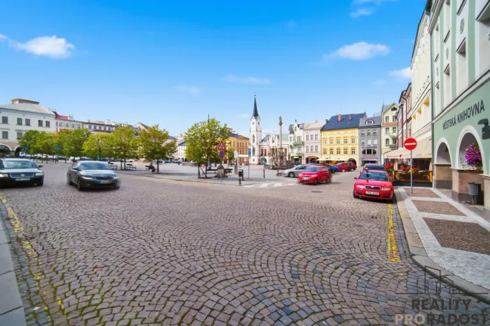 Pronájem kanceláře, Trutnov, Jihoslovanská, 157 m2