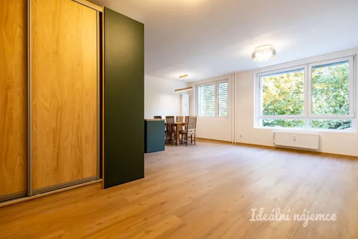 Pronájem bytu 3+kk, Praha - Nusle, Pujmanové, 69 m2