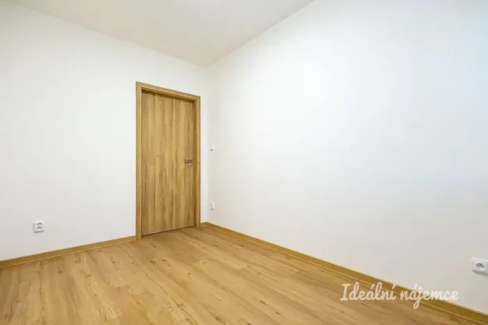 Pronájem bytu 3+kk, Praha - Nusle, Pujmanové, 69 m2