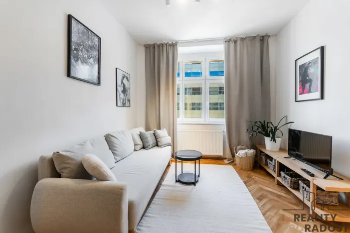 Prodej bytu 2+kk, Praha, Jičínská, 40 m2