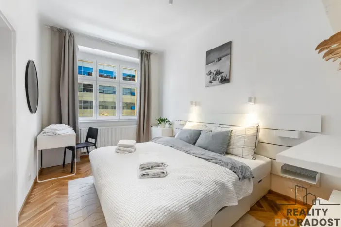 Prodej bytu 2+kk, Praha, Jičínská, 40 m2