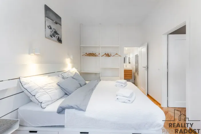 Prodej bytu 2+kk, Praha, Jičínská, 40 m2
