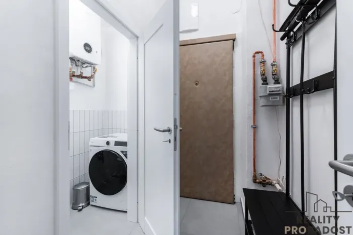 Prodej bytu 2+kk, Praha, Jičínská, 40 m2