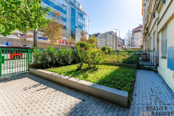 Prodej bytu 2+kk, Praha, Jičínská, 40 m2