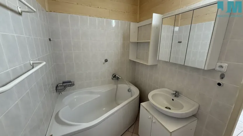 Pronájem bytu 3+1, Moravské Budějovice, Komenského, 74 m2