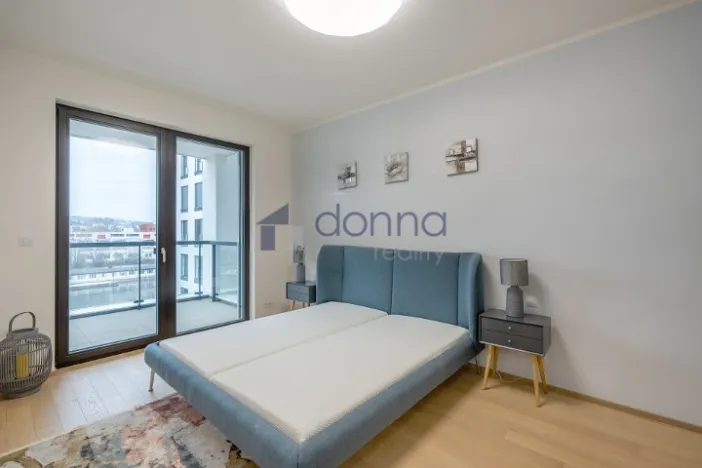 Pronájem bytu 2+kk, Praha, Jankovcova, 60 m2