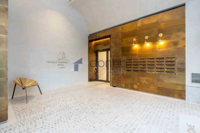 Pronájem bytu 2+kk, Praha, Jankovcova, 60 m2
