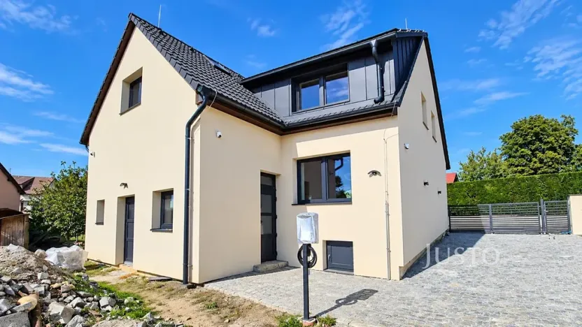 Pronájem bytu 2+kk, Kestřany, 40 m2