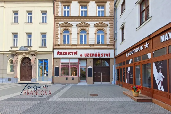 Pronájem obchodního prostoru, Prostějov, Pernštýnské nám., 114 m2