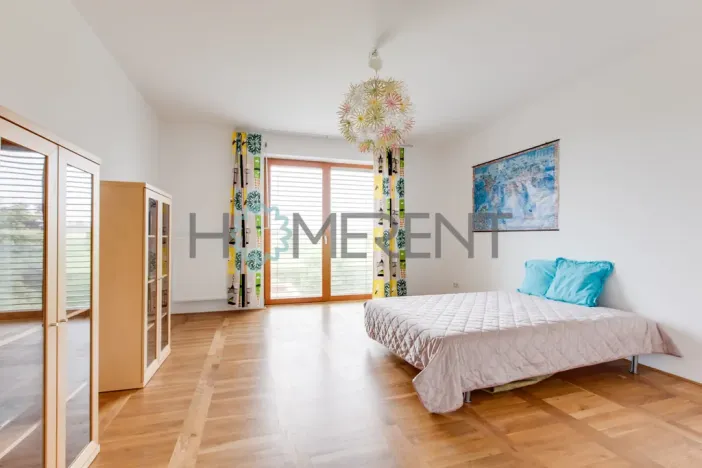 Pronájem vily, Nučice, Krahulovská, 240 m2
