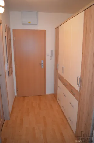 Pronájem bytu 1+kk, Velká Bíteš, Za Uličkami, 31 m2