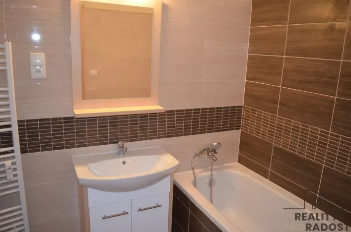 Pronájem bytu 1+kk, Velká Bíteš, Za Uličkami, 31 m2
