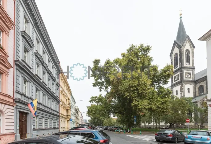 Prodej bytu 2+kk, Praha - Karlín, Peckova, 86 m2