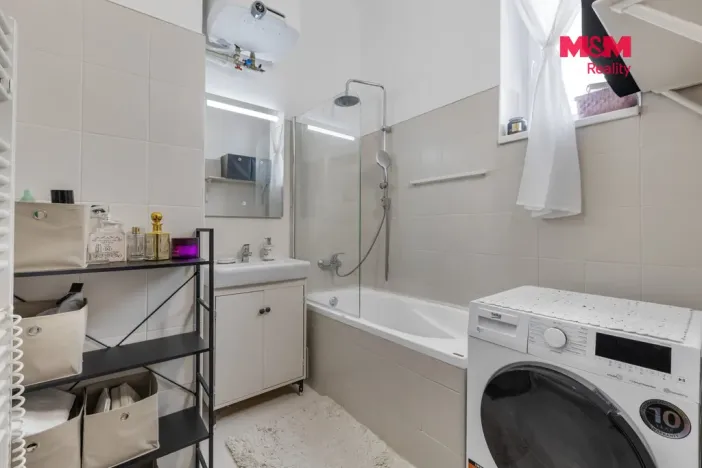 Prodej bytu 2+1, Králův Dvůr - Počaply, Plzeňská, 67 m2