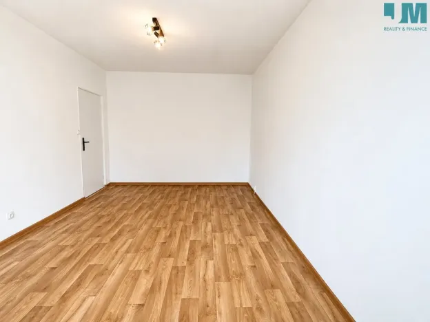 Pronájem bytu 3+1, Třebíč, Obránců míru, 75 m2