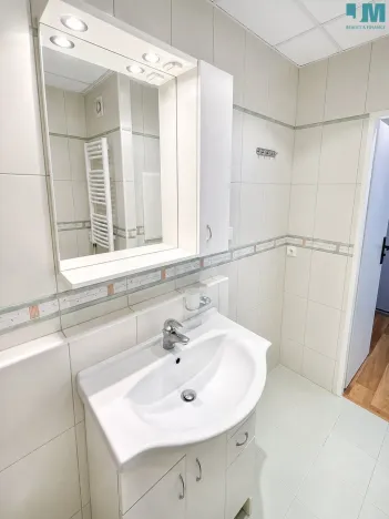 Pronájem bytu 3+1, Třebíč, Obránců míru, 75 m2