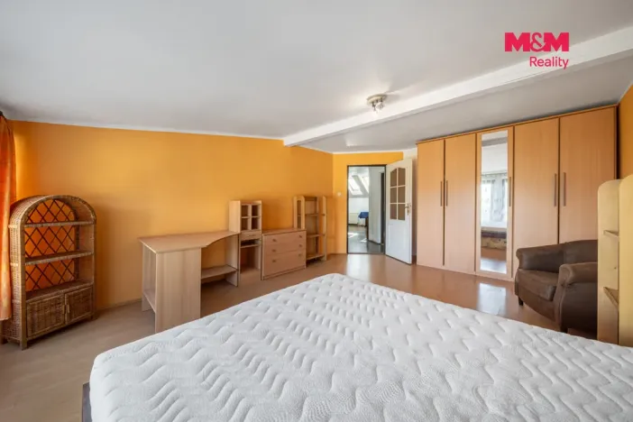 Prodej rodinného domu, Krásné Údolí, 220 m2