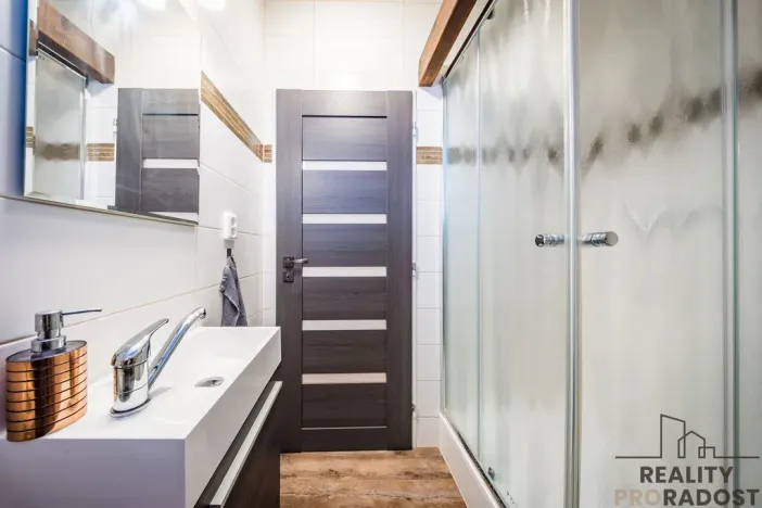 Prodej vinného sklepa, Domanín, 90 m2