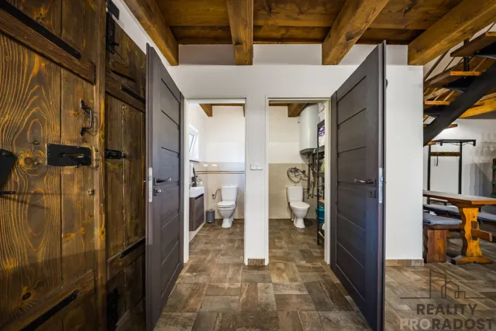 Prodej vinného sklepa, Domanín, 90 m2