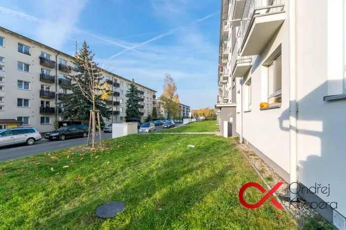 Pronájem bytu 2+1, Milovice - Mladá, Spojovací, 43 m2