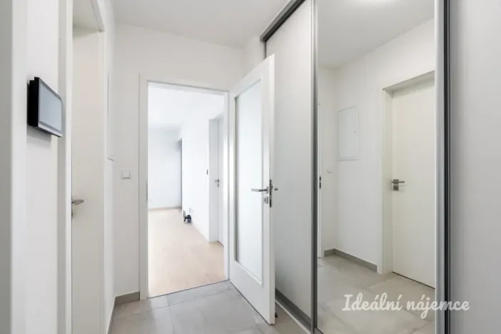 Pronájem bytu 2+kk, Praha - Bohnice, Pekařova, 47 m2