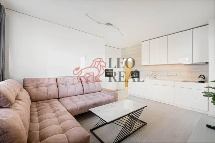 Prodej bytu 2+kk, Praha - Uhříněves, U uhříněveské obory, 44 m2