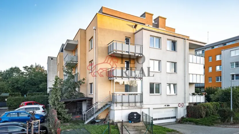 Prodej bytu 2+kk, Praha - Uhříněves, U uhříněveské obory, 44 m2