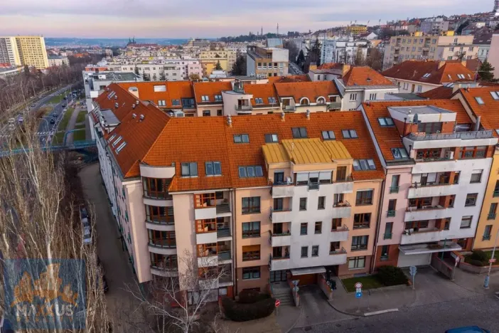 Prodej bytu 3+kk, Praha - Břevnov, Břevnovská, 90 m2