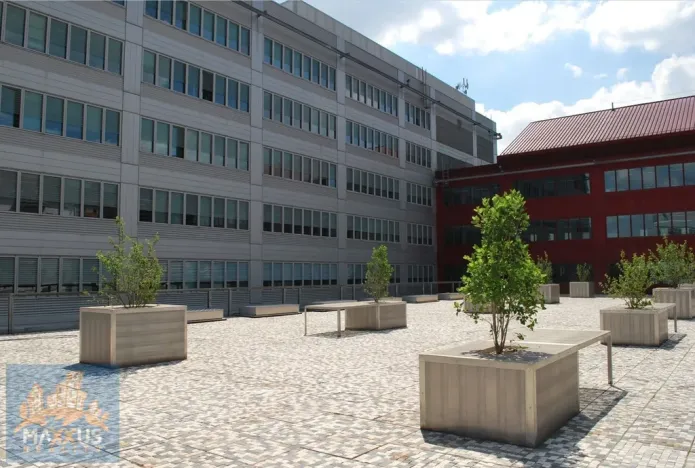 Pronájem kanceláře, Praha - Smíchov, Nádražní, 750 m2