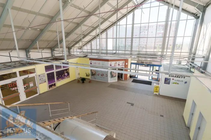 Prodej obchodního prostoru, Žatec, Husova, 2862 m2