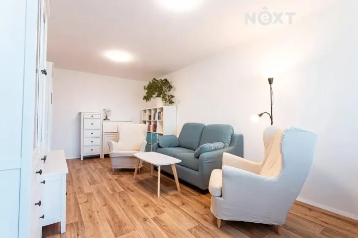 Prodej bytu 3+1, Praha - Kobylisy, Bojasova, 69 m2