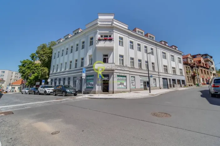 Prodej bytu 2+kk, Praha - Braník, Branická, 60 m2