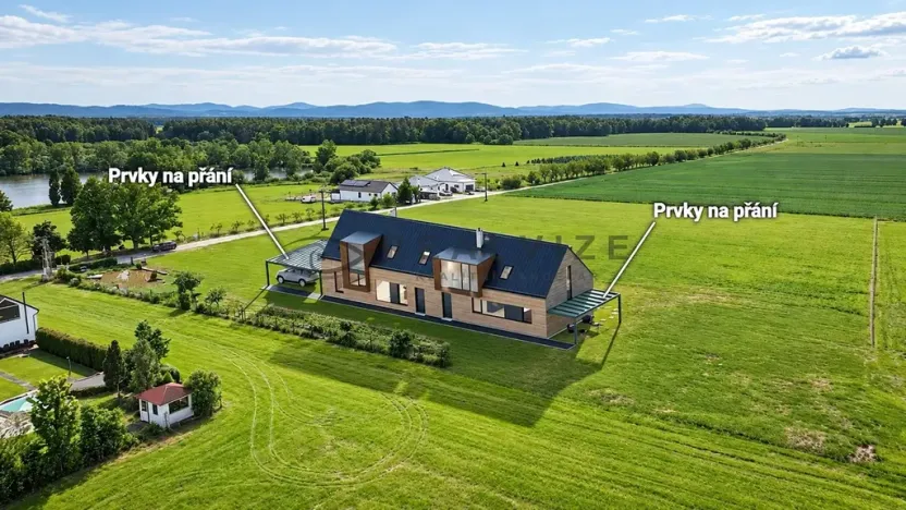 Prodej pozemku pro bydlení, Pištín, 717 m2