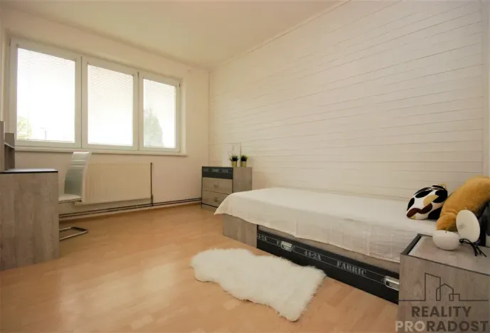 Pronájem bytu 3+1, Drnholec, Hrušovanská, 80 m2