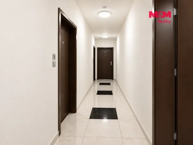 Prodej bytu 1+kk, Karlovy Vary - Drahovice, Mattoniho nábřeží, 45 m2