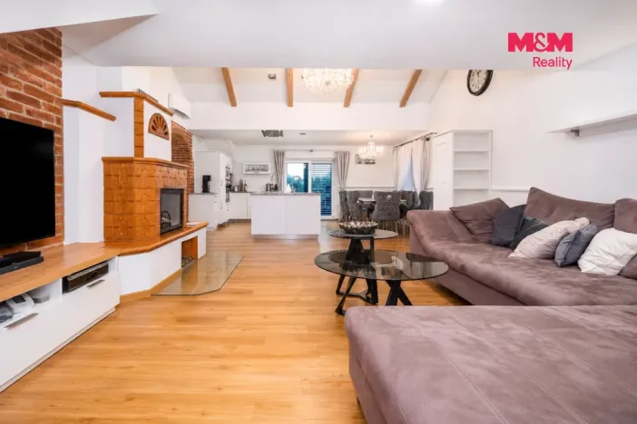 Prodej ubytování, Horní Třešňovec, 847 m2