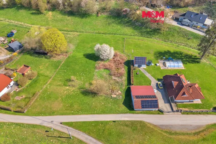 Prodej pozemku pro bydlení, Janov, 803 m2