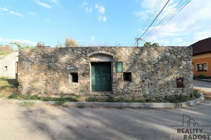 Pronájem vinného sklepa, Hlohovec, Šulaperk, 37 m2