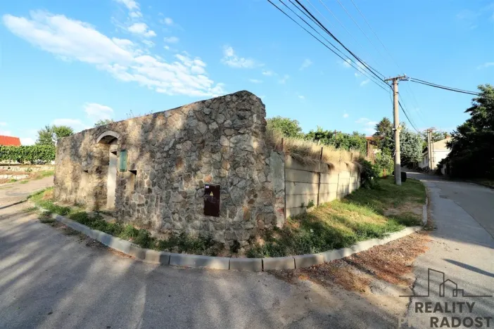 Pronájem vinného sklepa, Hlohovec, Šulaperk, 37 m2