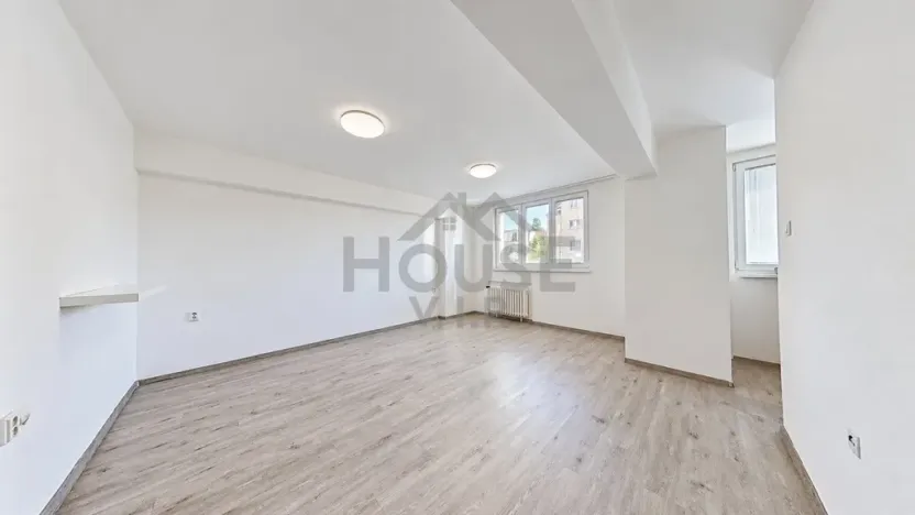 Prodej bytu 2+1, Praha - Modřany, U zastávky, 54 m2