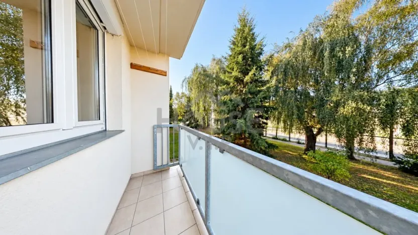 Prodej bytu 2+1, Praha - Modřany, U zastávky, 54 m2