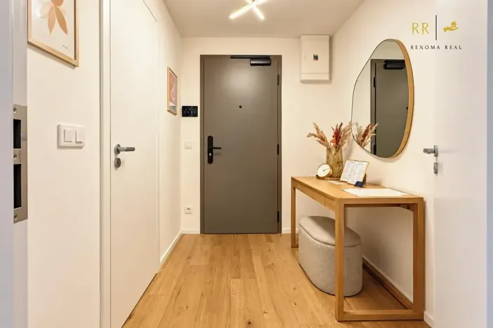 Pronájem bytu 1+kk, Brno, Bratislavská, 25 m2