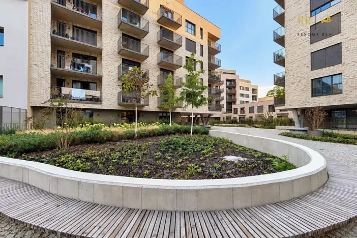 Pronájem bytu 1+kk, Brno, Bratislavská, 25 m2