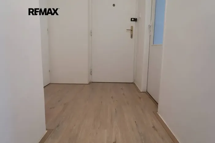 Pronájem bytu 3+1, Poděbrady, Hakenova, 63 m2