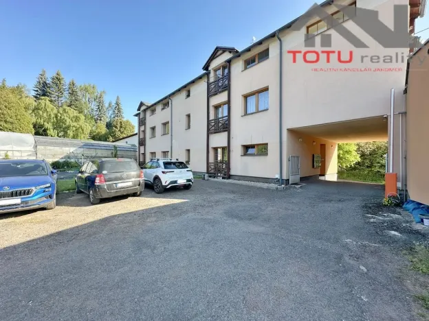 Pronájem bytu 3+1, Náchod, U Zastávky, 69 m2