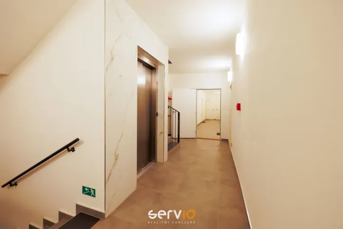Pronájem bytu 2+kk, Brno, Poděbradova, 56 m2