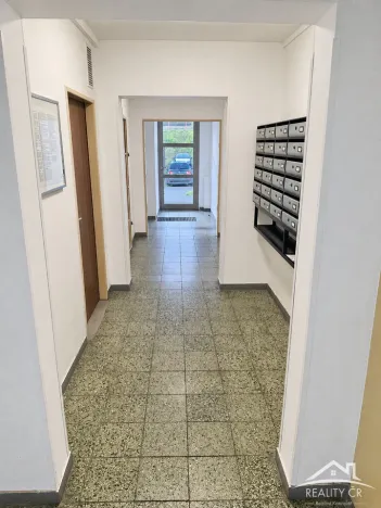 Prodej bytu 3+1, Praha - Řepy, Zrzavého, 83 m2