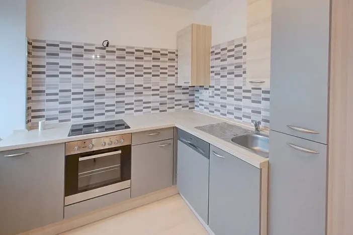 Pronájem bytu 1+kk, Brno, Tkalcovská, 30 m2