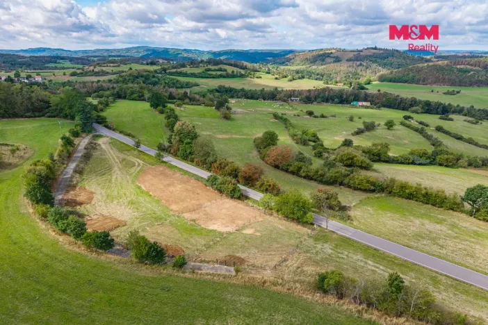 Pronájem zahrady, Milešov, 770 m2