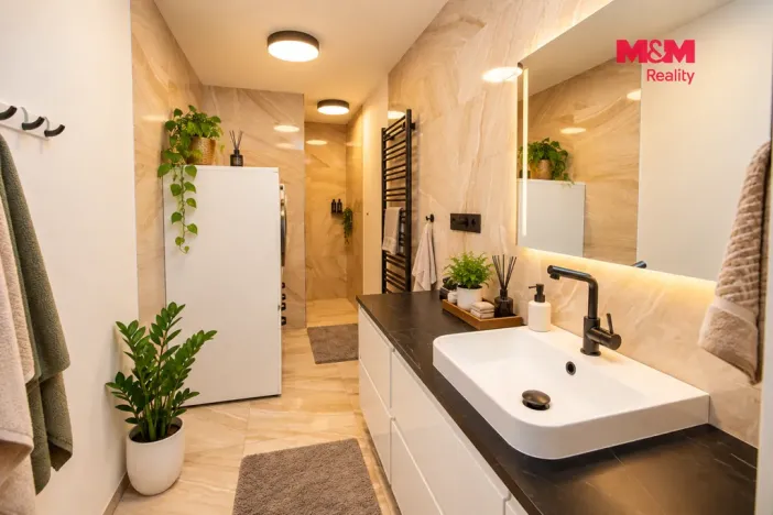 Prodej rodinného domu, Nová Bystřice, Mírové nám., 320 m2